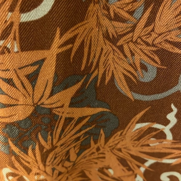 Paradise by Axis men’s 100% silk short sleeved Hawaiian shirt. Size Large - Picture 9 of 9